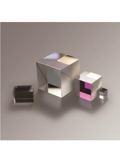 3D投影放映设备偏振元件